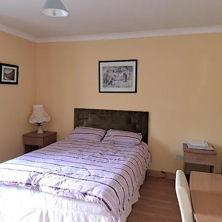 Hébergement de vacances Spacious 6-bed House 10 Minutes From Knock Airport Ballaghaderreen