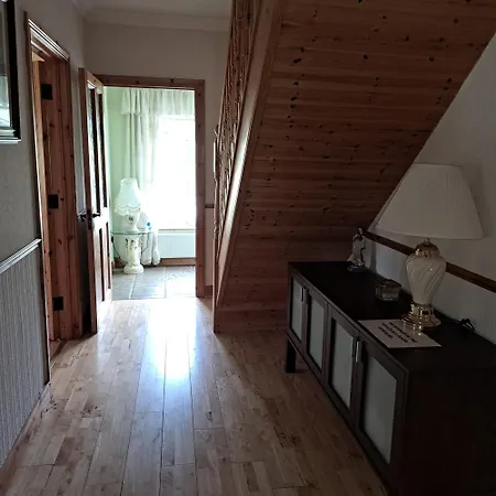 Spacious 6-bed House 10 Minutes From Knock Airport * Ballaghaderreen