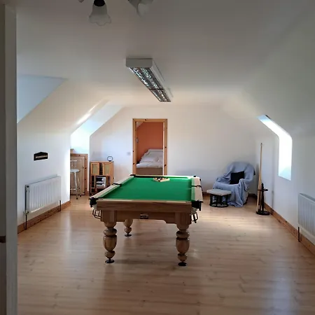 Spacious 6-bed House 10 Minutes From Knock Airport Ballaghaderreen